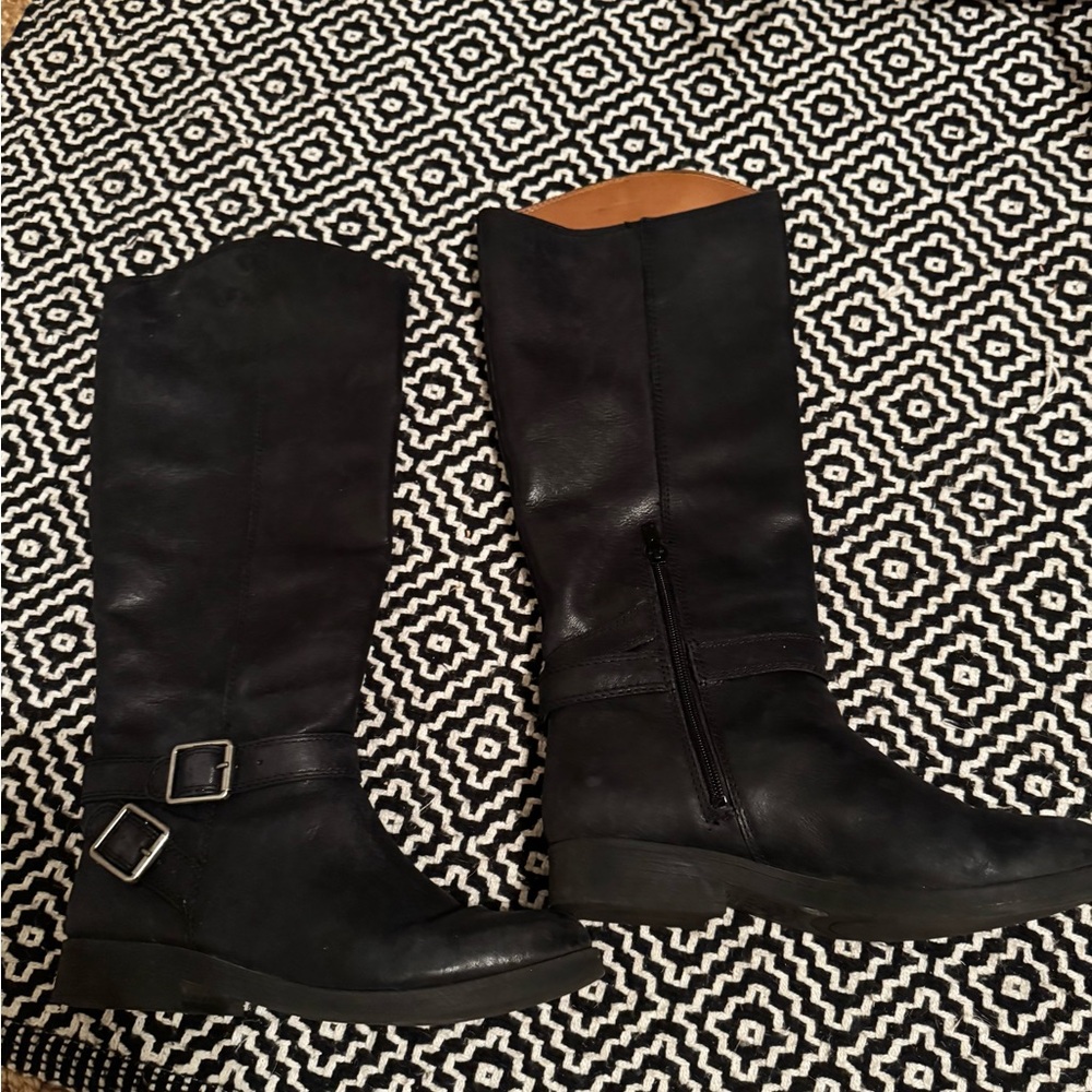 Black leather lucky boots